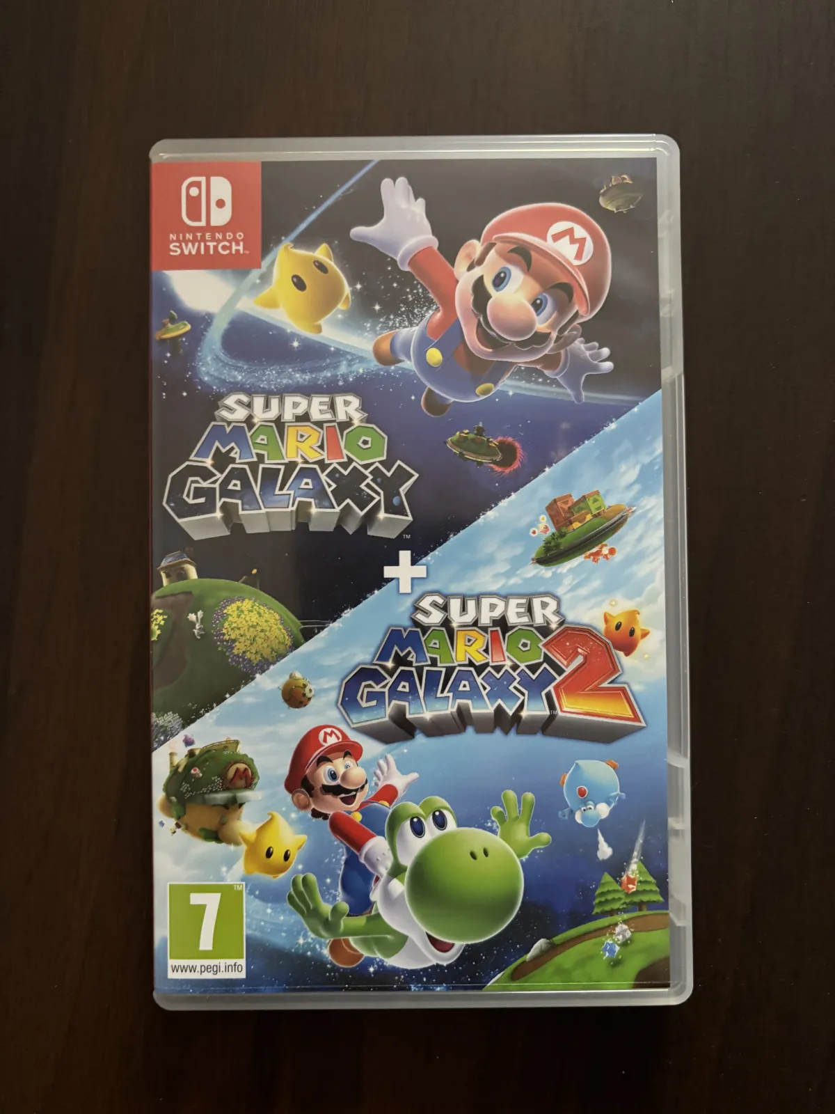 Super Mario galaxy дві частини